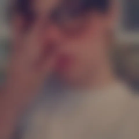 M*****x