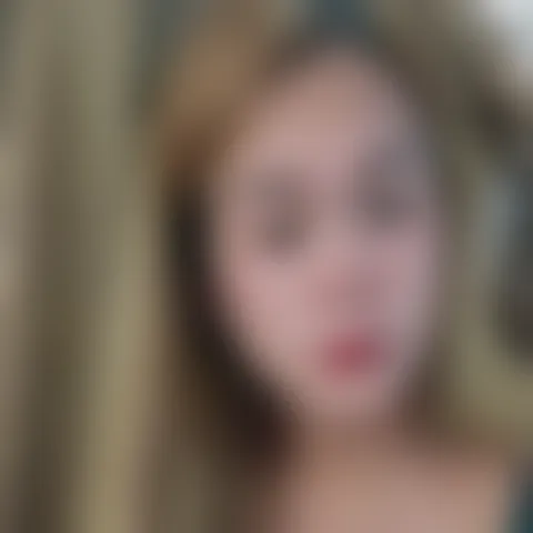 N********i
