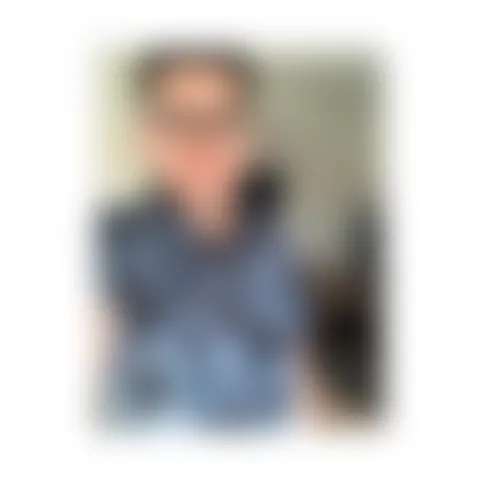 L******j