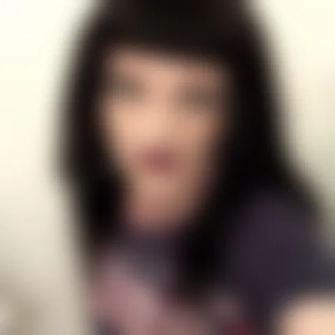 M*****q