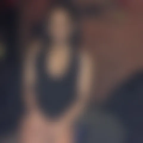Y******a